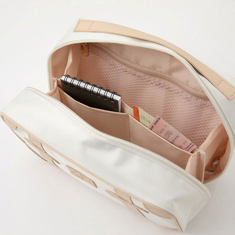 GLOBE-TROTTER LIMITED BOOK WHITE ver.│宝島社の通販 宝島チャンネル