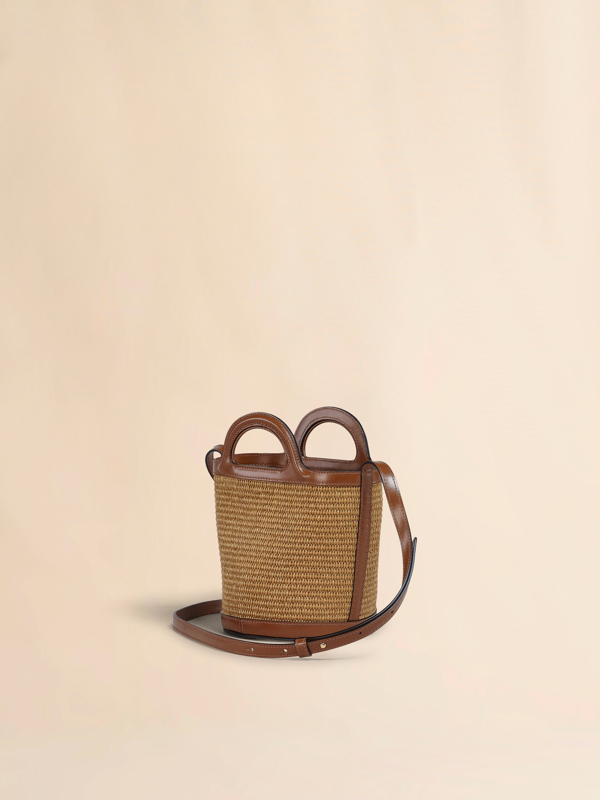 Tropicalia Small Bucket Bag in brown leather and raffia-effect