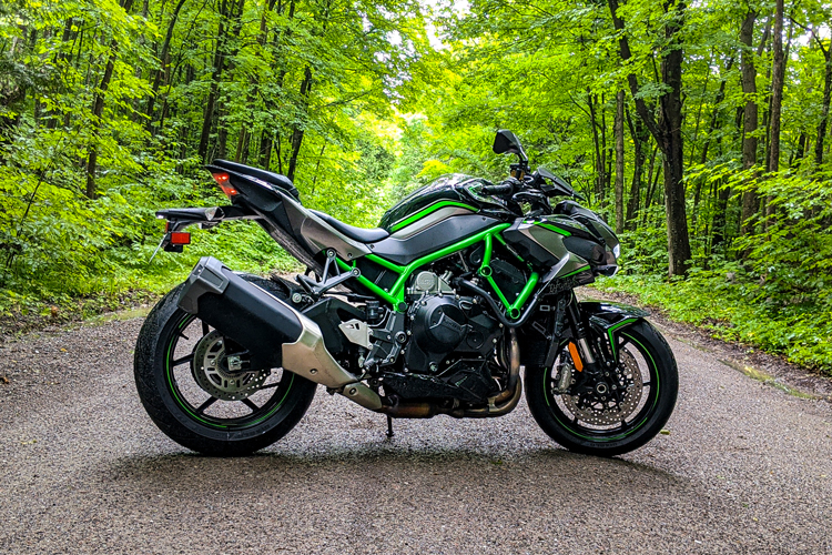 Test Ride: 2020 Kawasaki Z H2 is otherworldly - Vicarious Magazine