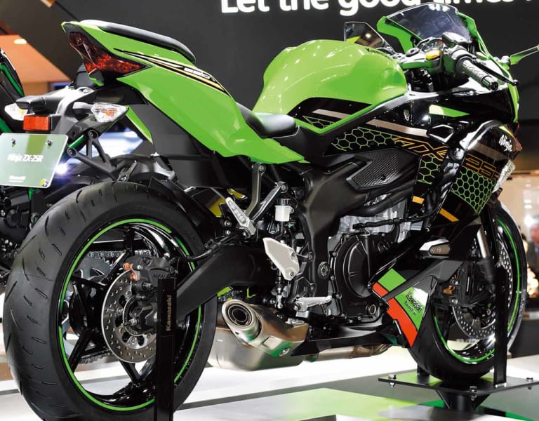 20カワサキ Ninja ZX-25Rエンジンを識者が分析【チューンで50psも