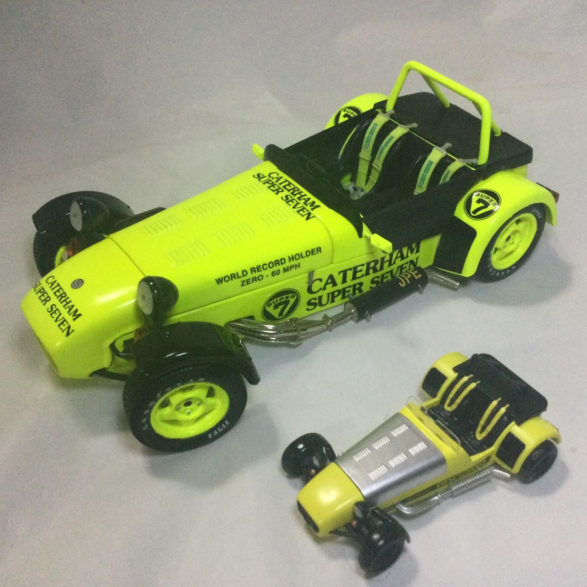 CATERHAM SUPER SEVEN JPE 1/18 京商 & 1/43 ミニカー｜Yahoo!フリマ