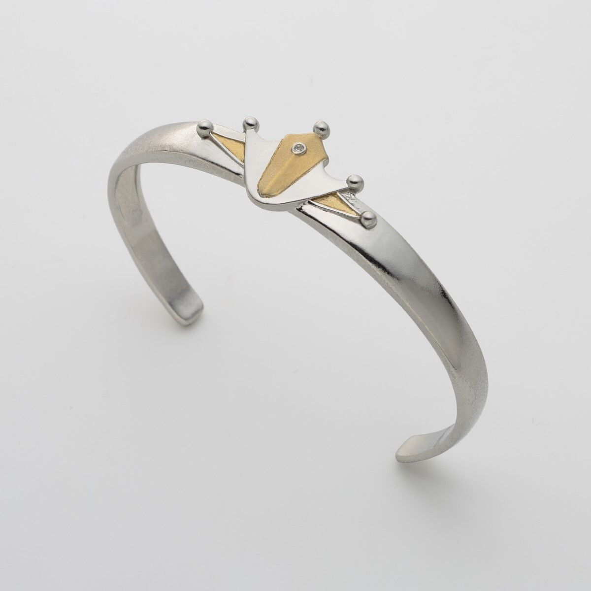 ウルトラマンタロウ 50周年記念 キングブレスレット デザイン バングル