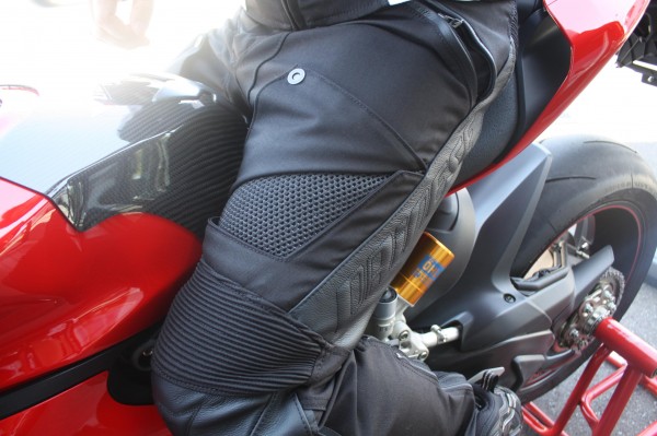 一押し商品のご紹介「P. HORIZON PELLE-TEX」