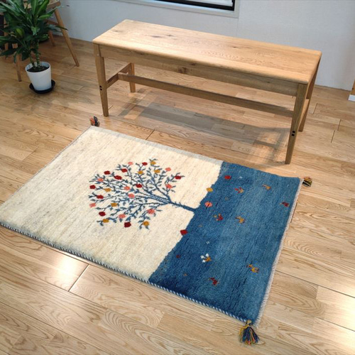 ペルシャ ギャッベ ソファ前 118×78 アイボリー 青 ザクロの木