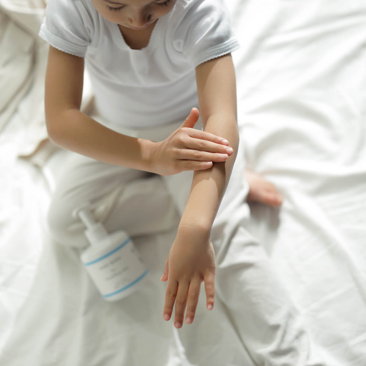 ミルク（顔・体用） 選べる3本セット定期便｜Mother