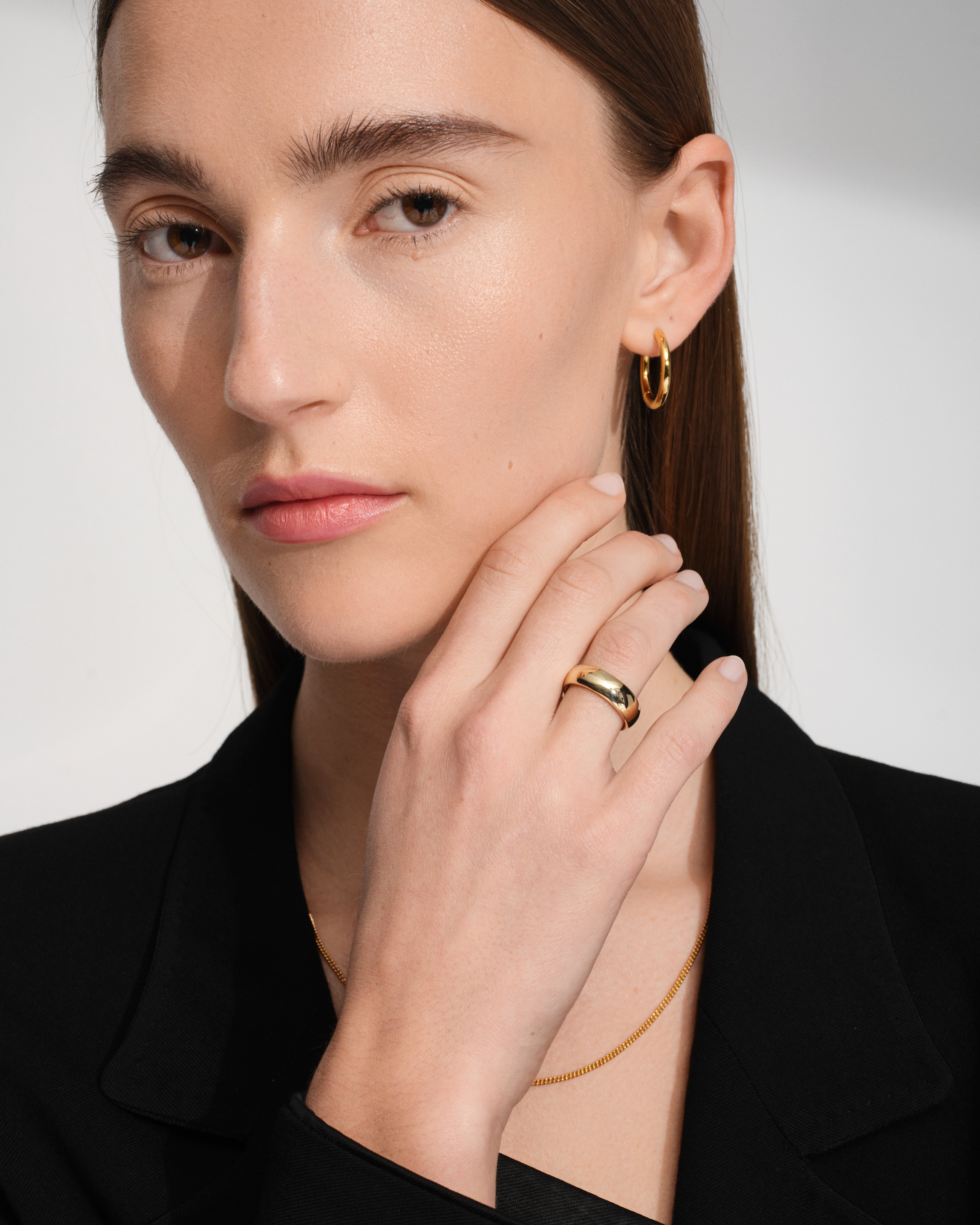 Classic Hoops Medium Gold - Tom Wood Project Official Online Store