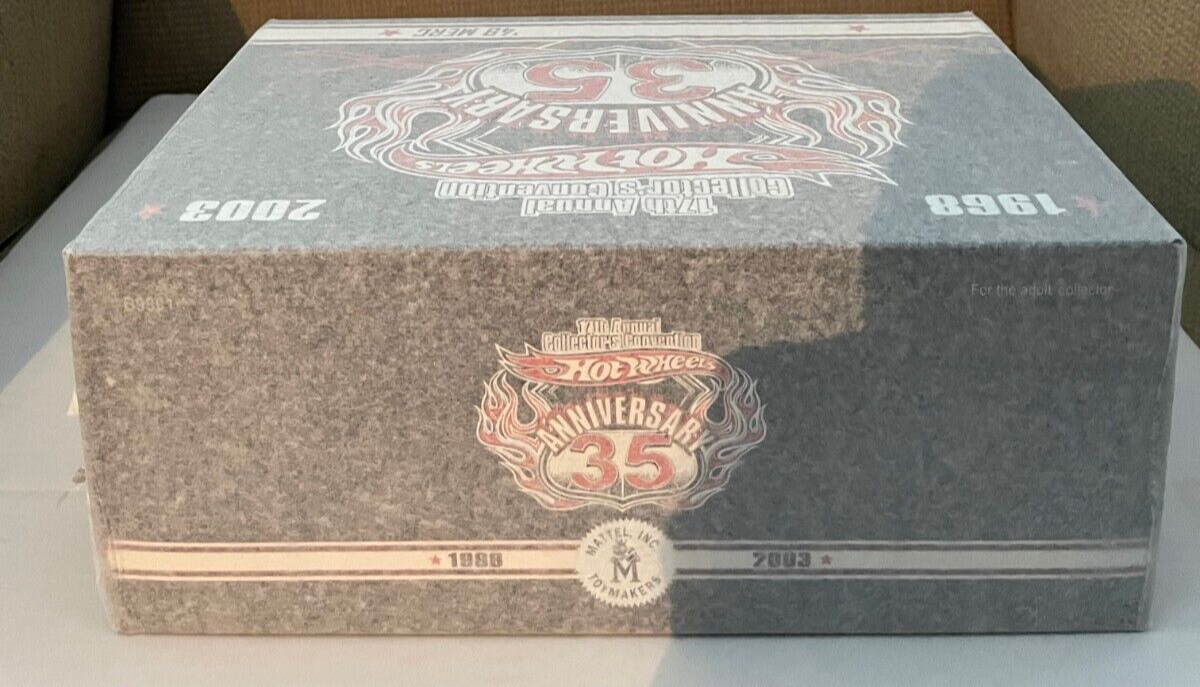Hot Wheels 17th Annual Collector's Convention 35th Anniversary 2