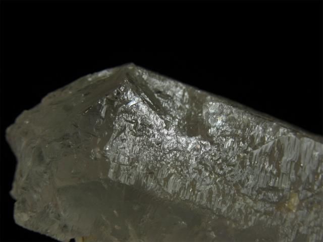 エッチドクォーツ（蝕像付水晶） トライゴーニックの連鎖、キー