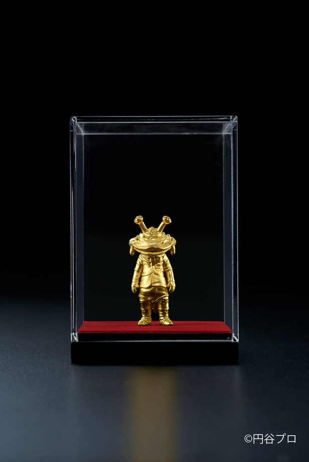 純金のカネゴン!? 職人の手により緻密に制作されたフィギュアが登場
