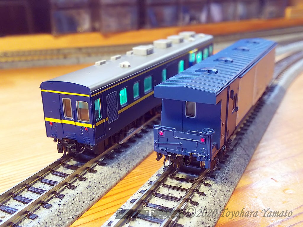 Nゲージ 自分で何とかする客車のジャンパ栓表現-3～パレット荷物車 他