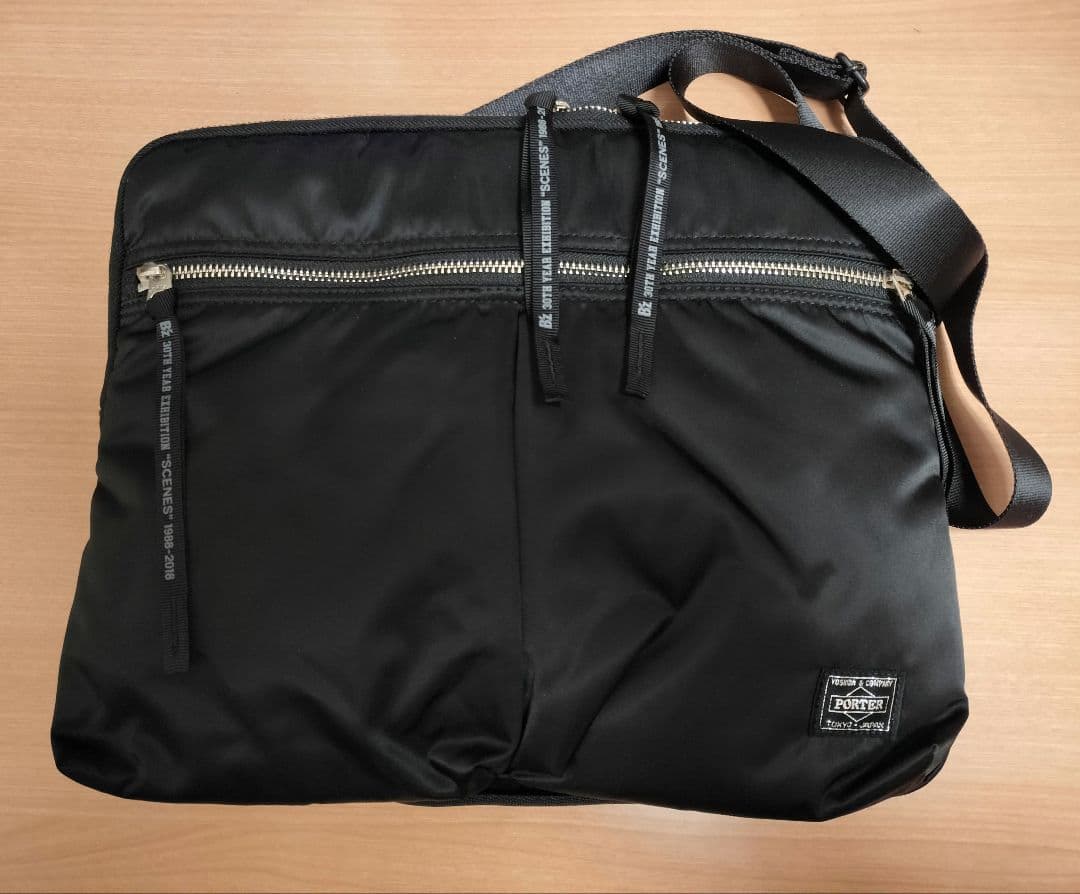 B'z × PORTER 30周年記念コラボ 2WAY クラッチバッグ B'z Official Website｜EXHIBITION