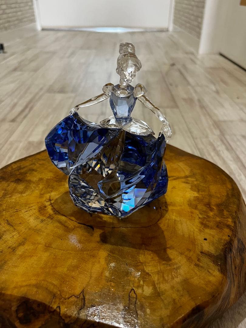 2015年限定版 スワロフスキー シンデレラ 置物 スワロフスキー置物・アクセサリー専門店 ☆プラネタリウム☆