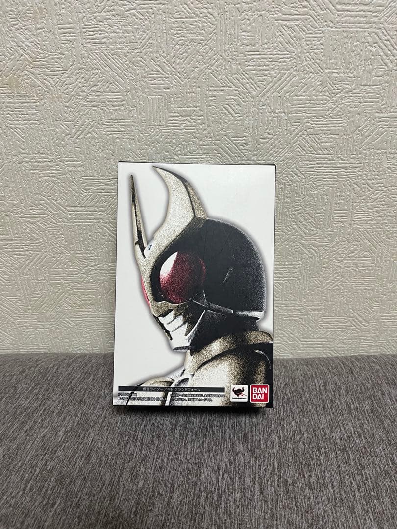 真骨頂SHフィギュアーツ 仮面ライダーアギト S.H.Figuarts（真骨彫製法） 仮面ライダーアギト グランドフォーム