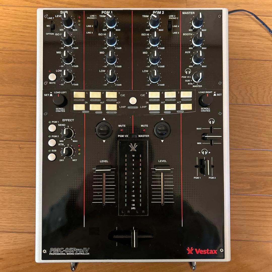 Vestax PMC-05Pro IV ブラック s-l400.jpg