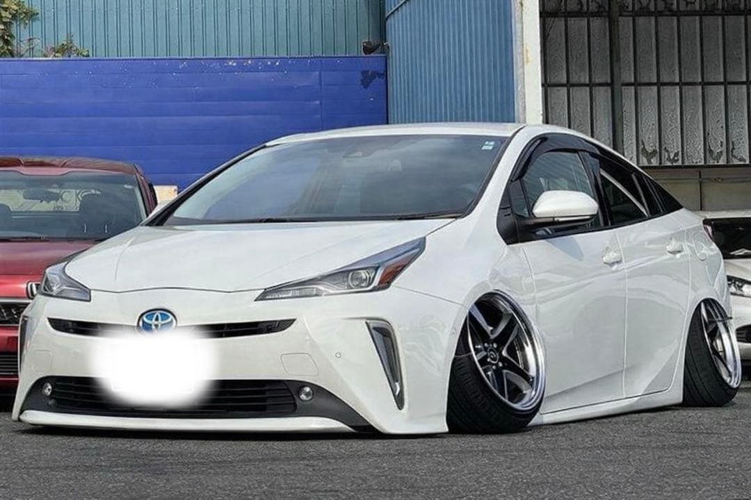 50プリウス t-demand 車庫調 T-DEMAND PRIUS ZVW50 with MANZ FACTORY - YouTube