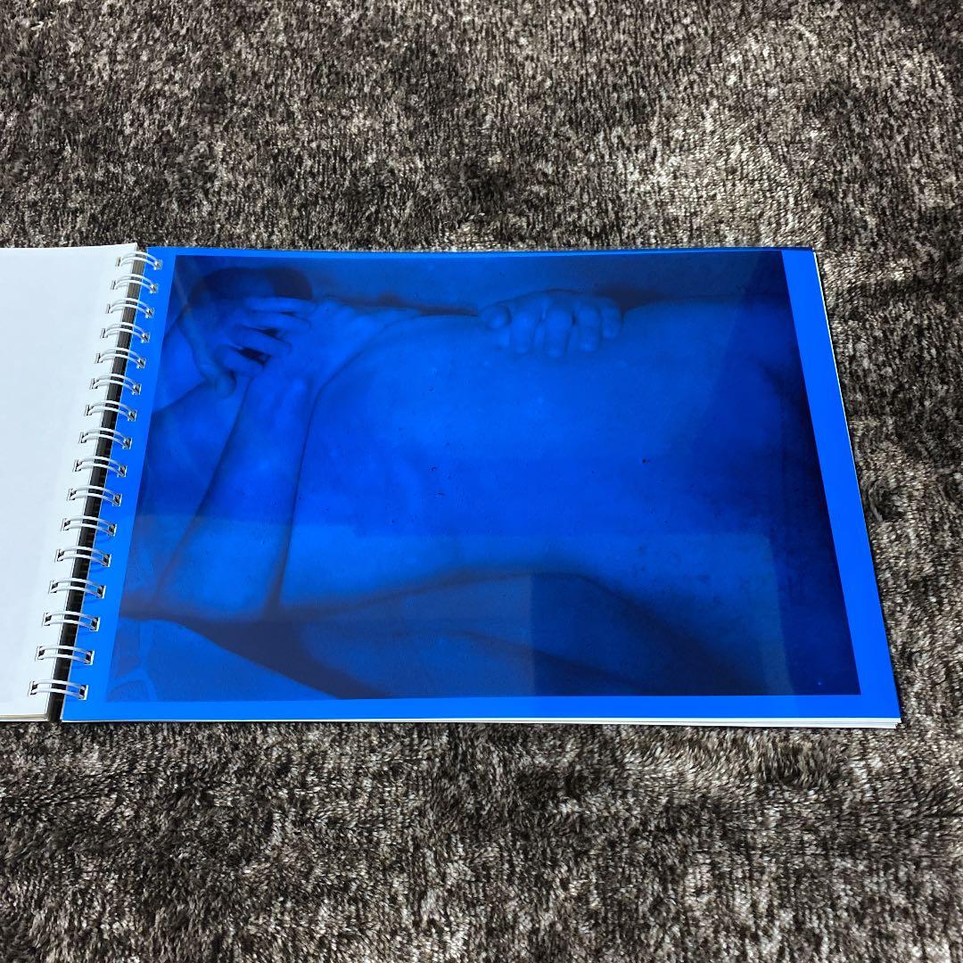 横田大輔 TORAANSUPEARENTO - メルカリ