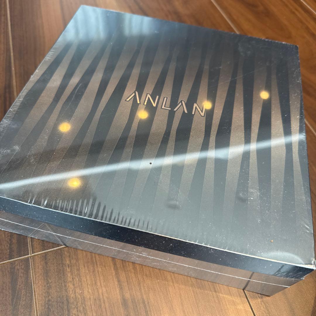 ANLAN　24金 ANLAN 温冷美顔器Pro 新品未使用 ANLAN 多機能温冷美顔器 PRO 1台9役 EMS 温冷ケア 3色光エステ 15枚