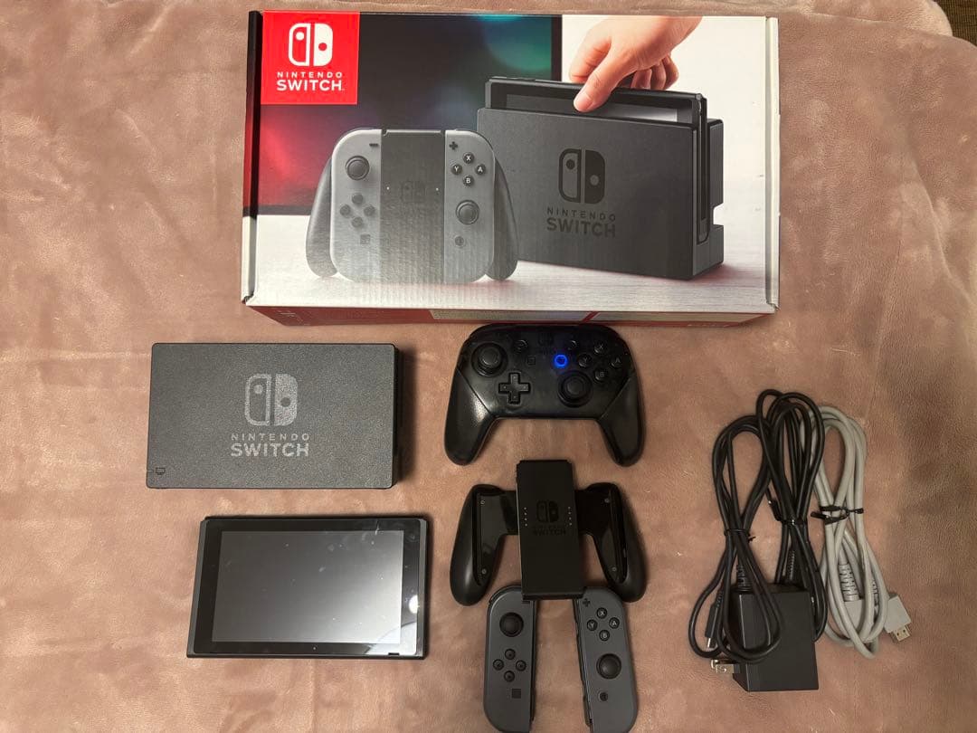 Nintendo Switch 本体 ・Proコン付き Nintendo Switch 本体 proコン付き Nintendo SWITCH プロコン付き